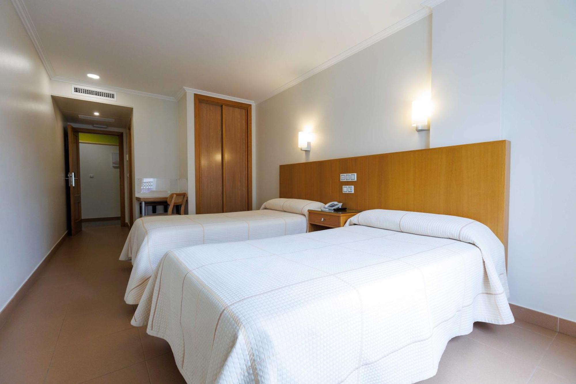 Hotel O Cruceiro カルダス・デ・レイス エクステリア 写真