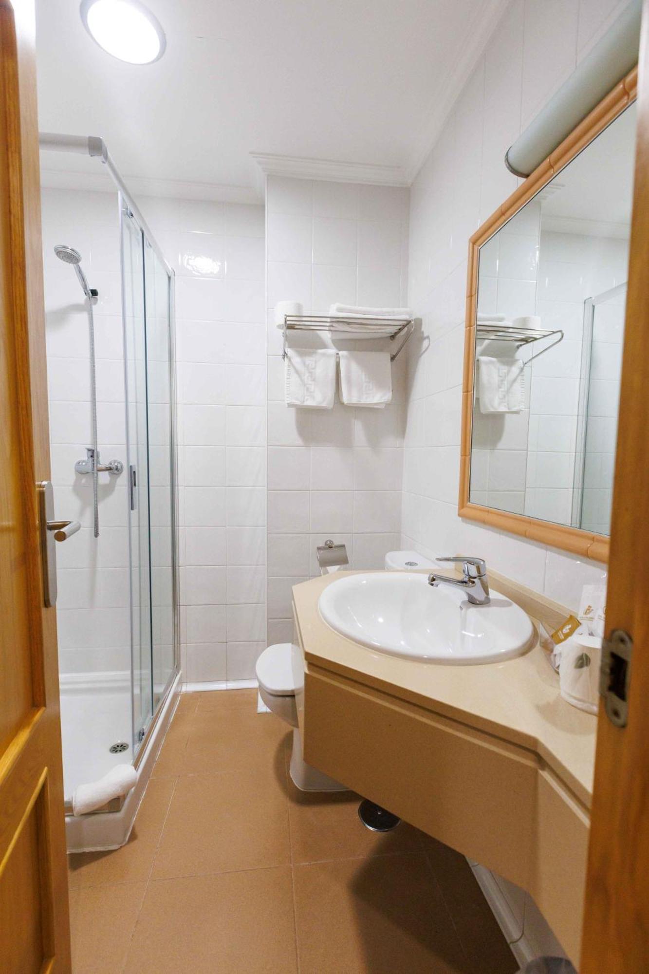 Hotel O Cruceiro カルダス・デ・レイス エクステリア 写真