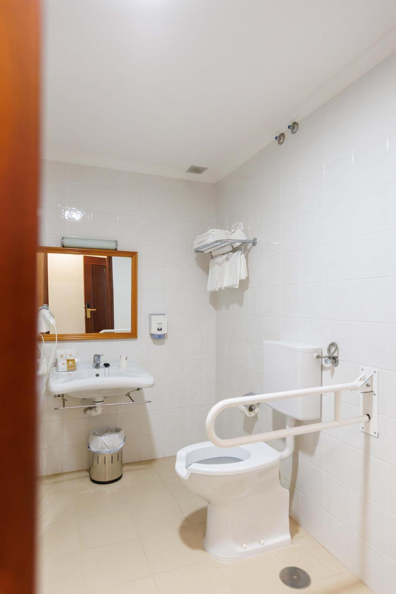 Hotel O Cruceiro カルダス・デ・レイス エクステリア 写真