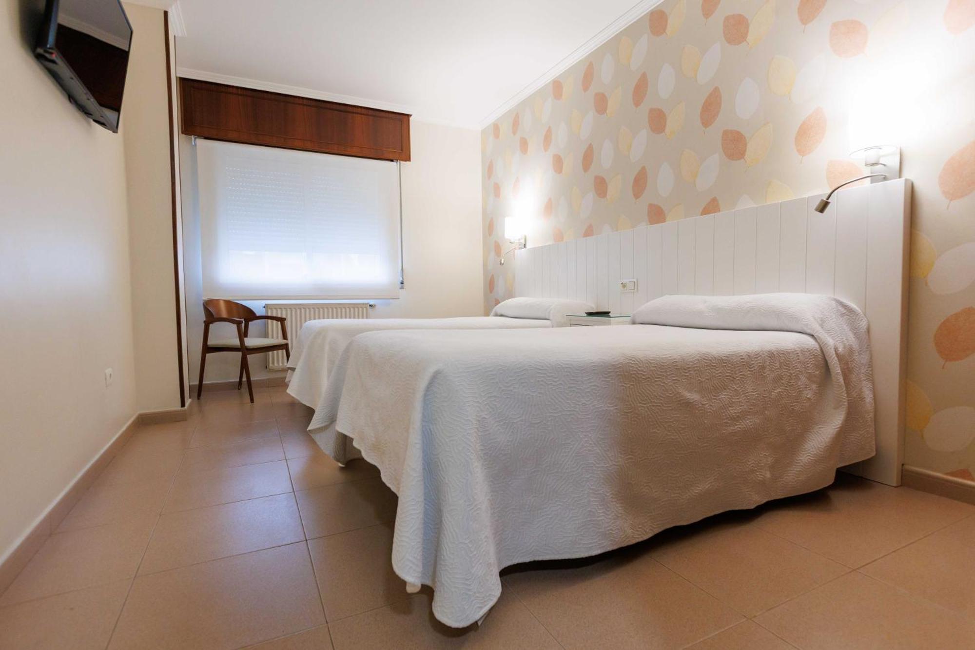 Hotel O Cruceiro カルダス・デ・レイス エクステリア 写真